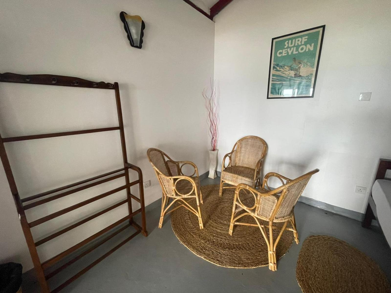 Kenno'S Korner Hotel Weligama Exterior photo